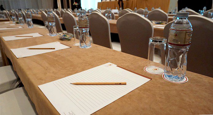 Many asset managers do not exercise their voting rights. (Image: Shutterstock.com/saruntorn chotchitima)